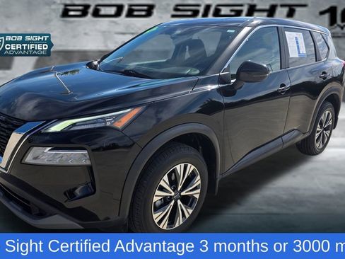 Used 2022 Nissan Rogue SV image 1