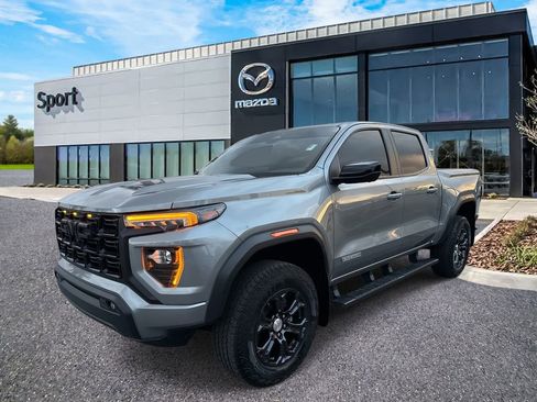 Used 2024 GMC Canyon Elevation w/ Convenience Package image 8