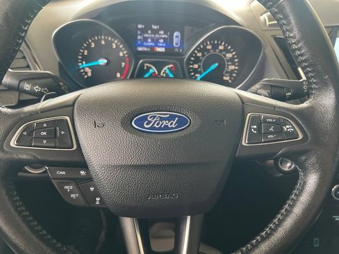 Used 2017 Ford Escape Titanium w/ Equipment Group 301A AWD/4WD image 59