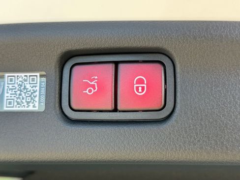 New 2026 Mercedes-Benz C 43 AMG 4MATIC Sedan image 14