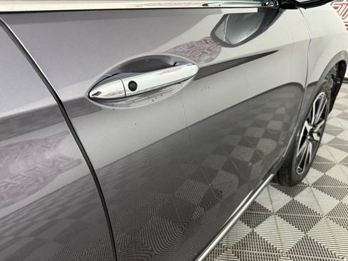 Used 2021 Honda Pilot Touring image 33