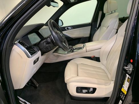 Used 2020 BMW X5 xDrive40i w/ M Sport Package AWD/4WD image 17