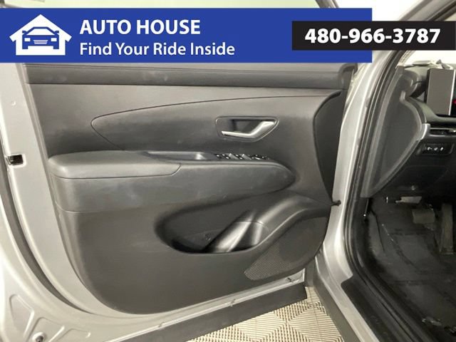 Used 2025 Hyundai Tucson SEL FWD image 11