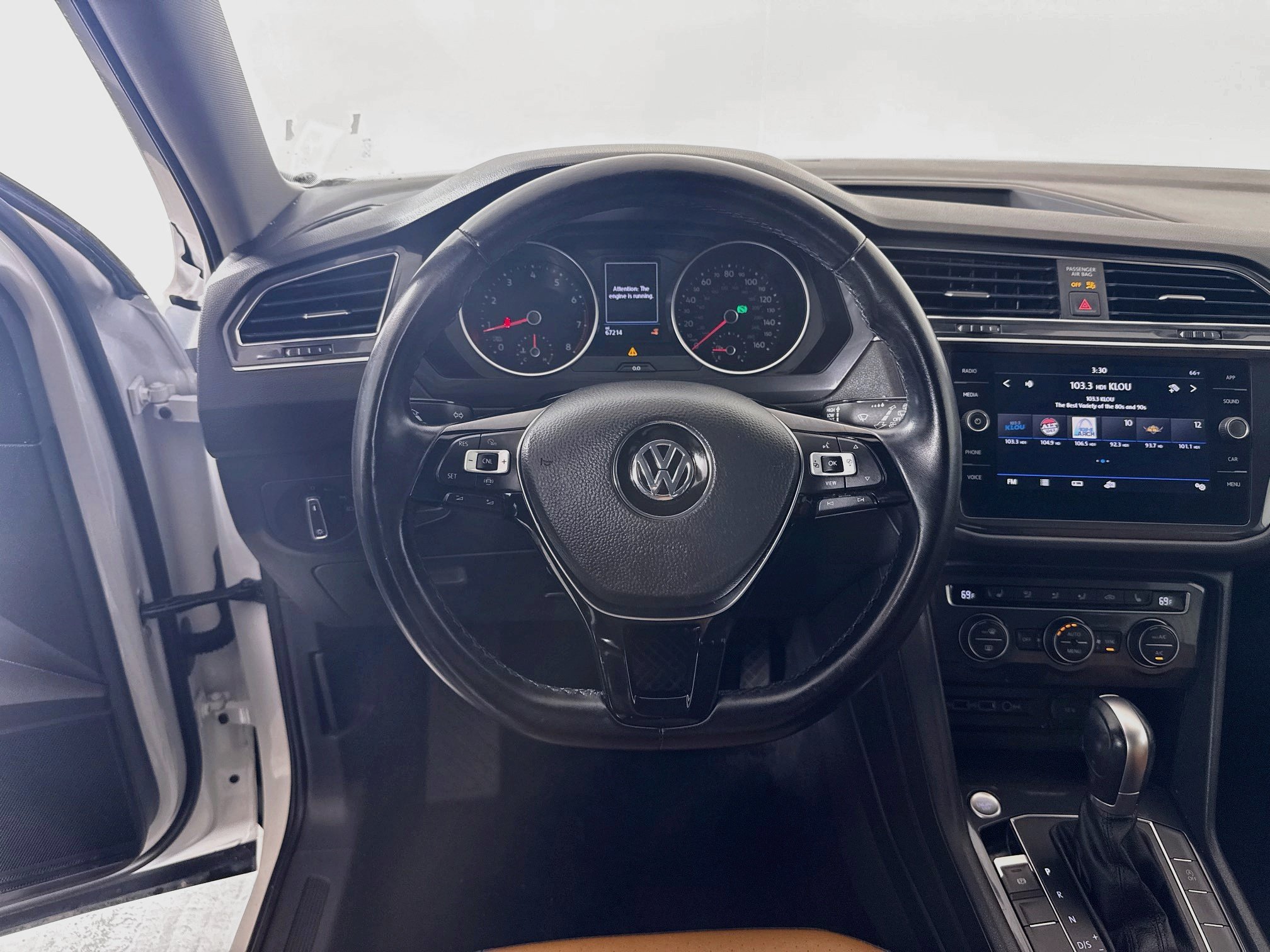 Used 2019 Volkswagen Tiguan SE FWD image 12