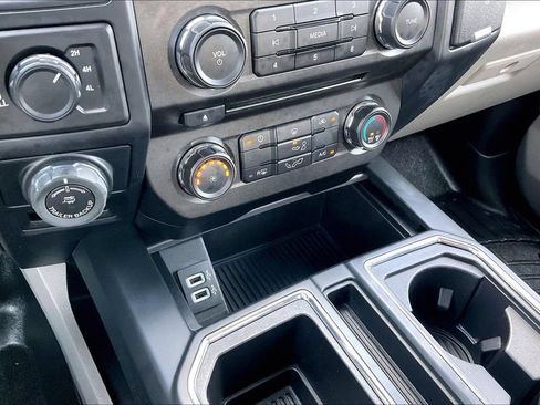 Used 2018 Ford F150 XL w/ Equipment Group 101A Mid AWD/4WD image 25