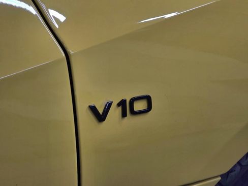 Used 2018 Audi R8 V10 plus image 11