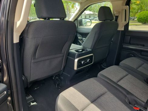 Used 2024 Ford Expedition Max XLT AWD/4WD image 12