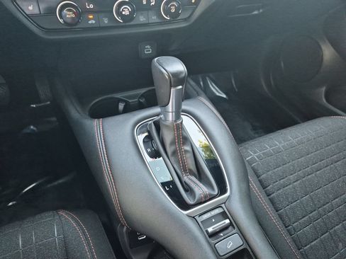 Certified 2024 Honda HR-V Sport image 23