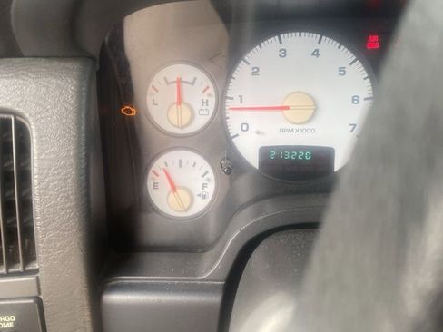 Used 2002 Dodge Ram 1500 Truck 2WD Regular Cab image 8
