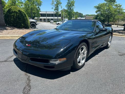 Used 2002 Chevrolet Corvette Convertible w/ Preferred Equipment Group2 RWD image 17