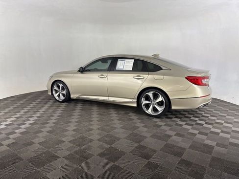 Used 2020 Honda Accord Touring image 10