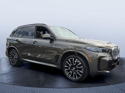 Used 2026 BMW X5 sDrive40i w/ M Sport Package RWD image 1