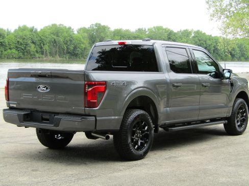New 2026 Ford F150 XLT w/ Equipment Group 302A MID AWD/4WD image 4