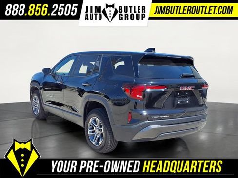 Used 2026 GMC Terrain Elevation FWD image 2