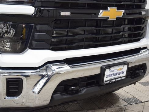New 2026 Chevrolet Silverado 3500 W/T image 8