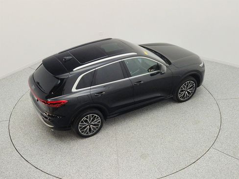 Used 2025 Audi Q5 Premium Plus w/ Premium Plus AWD/4WD image 26