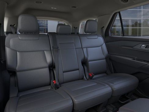New 2026 Ford Explorer Active RWD image 43