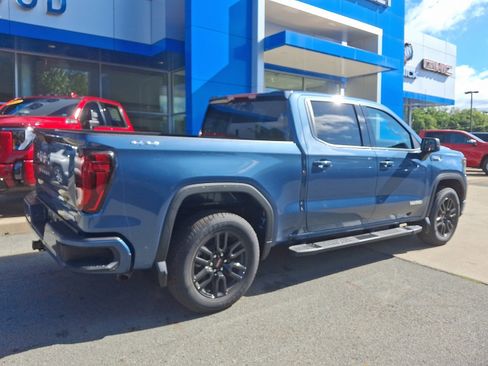 New 2026 GMC Sierra 1500 Elevation image 6