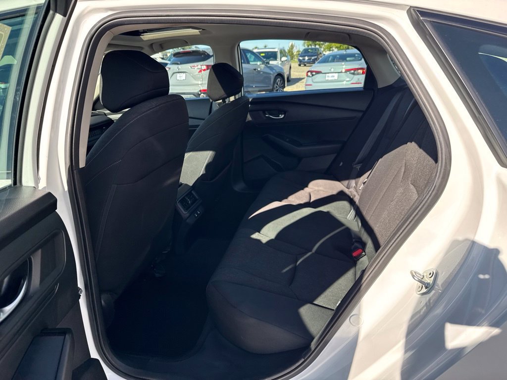 Used 2025 Honda Accord SE image 28
