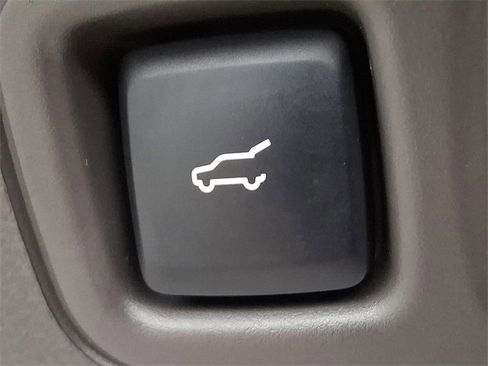 Used 2024 Lincoln Navigator Reserve image 30