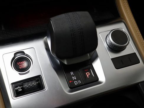 Used 2023 Jaguar F-PACE S image 12