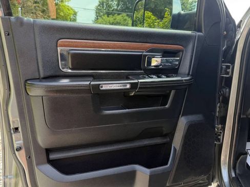 Used 2013 RAM 3500 Laramie AWD/4WD image 14