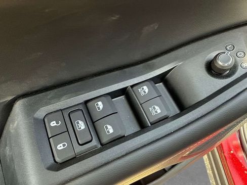 New 2026 Jeep Grand Cherokee Limited w/ Limited Altitude Package AWD/4WD image 19