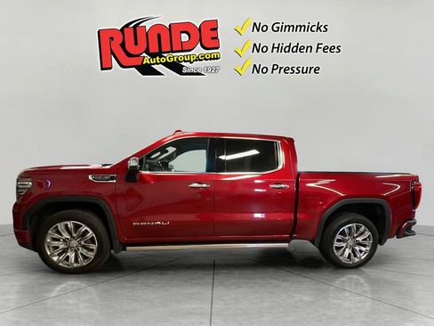 Used 2022 GMC Sierra 1500 Denali w/ Denali Reserve Package AWD/4WD image 3