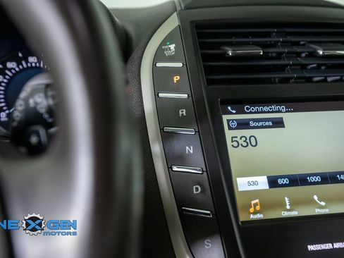 Used 2016 Lincoln MKC Reserve w/ Lincoln MKC Climate Package AWD/4WD image 18