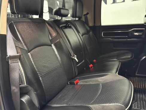 Used 2022 RAM 5500 Laramie image 27