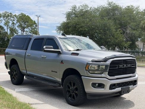 Used 2020 RAM 2500 Big Horn w/ Night Edition AWD/4WD image 7