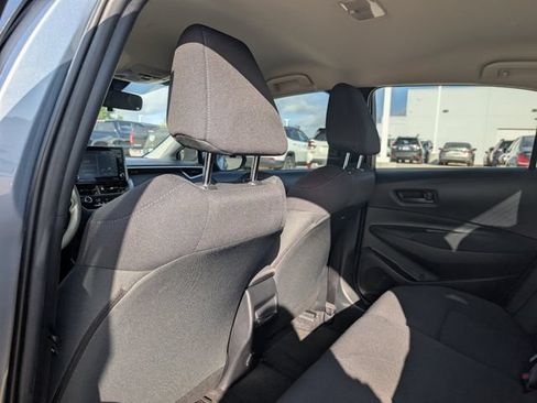 Used 2022 Toyota Corolla LE FWD image 24