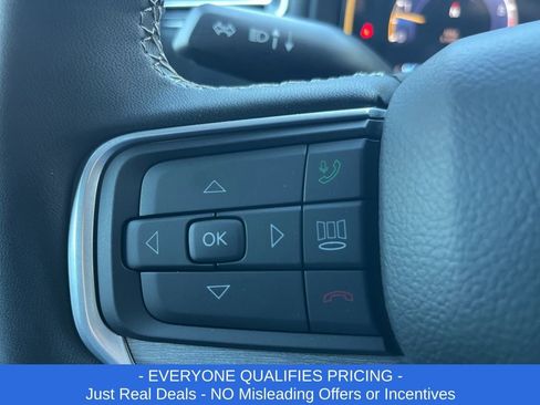 New 2025 Jeep Wagoneer L Series II image 14