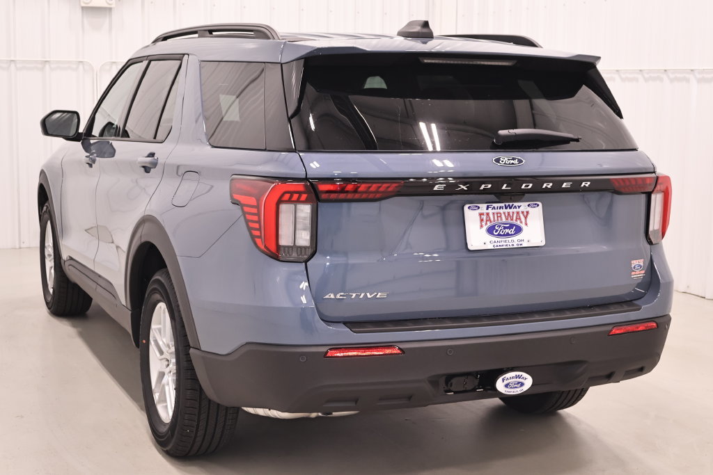 New 2027 Ford Explorer Active AWD/4WD image 7