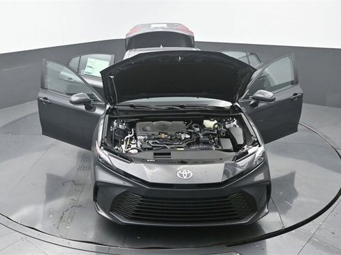 New 2026 Toyota Camry LE image 32