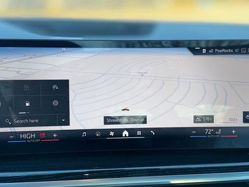 New 2026 BMW X6 xDrive40i w/ Climate Comfort Package image 20