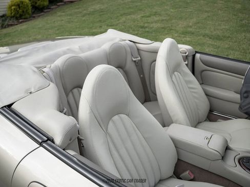Used 1999 Jaguar XK8 Convertible image 42