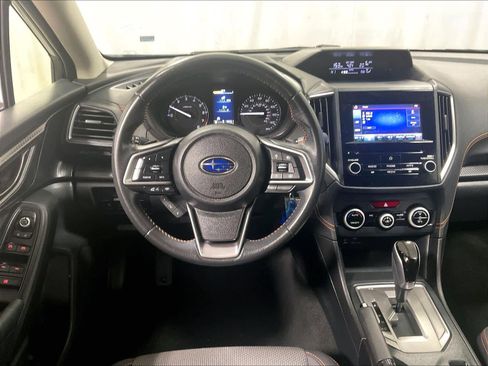 Used 2023 Subaru Crosstrek 2.0i Premium image 18