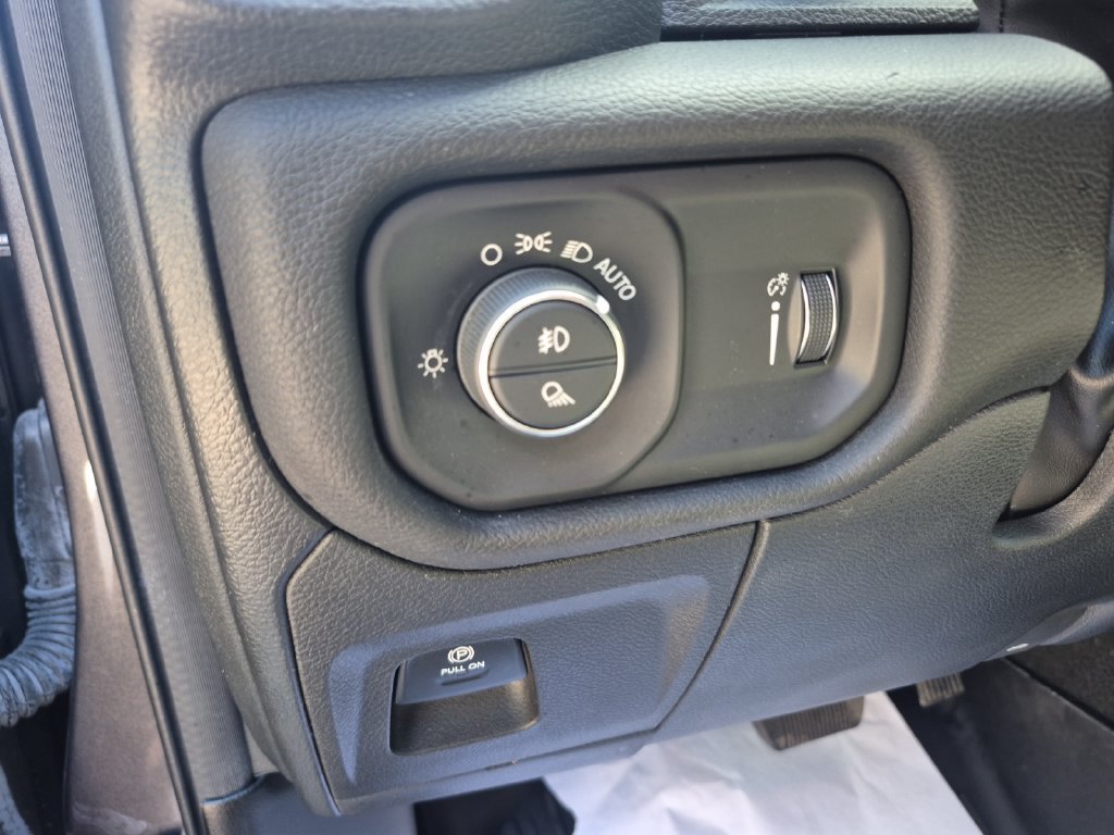 Used 2023 RAM 1500 Big Horn w/ Trailer Tow Group AWD/4WD image 17
