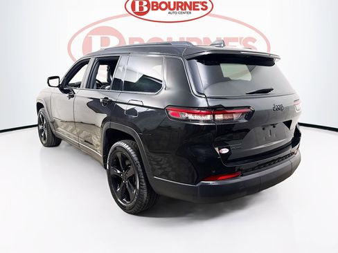 Used 2023 Jeep Grand Cherokee L Laredo AWD/4WD image 7