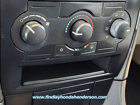 Used 2006 Chrysler 300 image 29