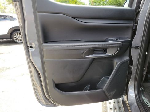 Certified 2025 Ford Ranger Raptor AWD/4WD image 11