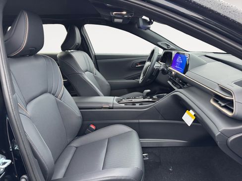 New 2026 Toyota Crown Signia image 19