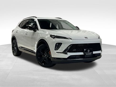 Used 2024 Buick Envision Sport Touring image 1