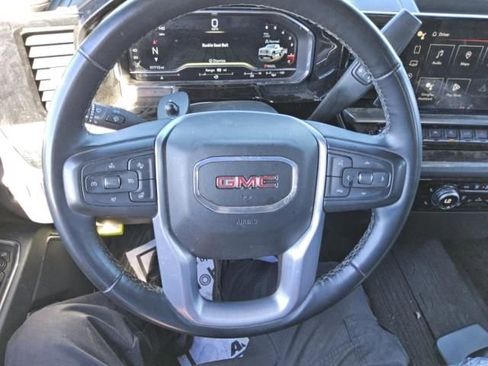 Used 2024 GMC Sierra 1500 Elevation image 2