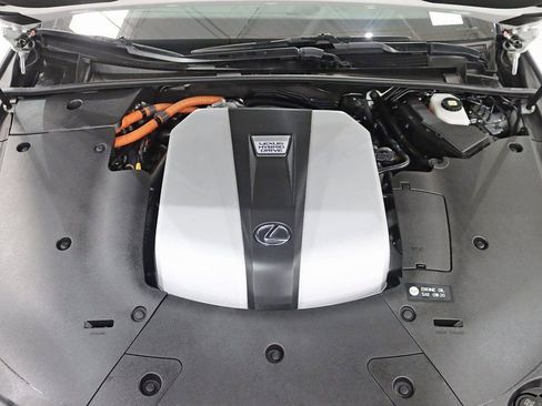 Used 2022 Lexus LS 500h AWD w/ Luxury Package image 45