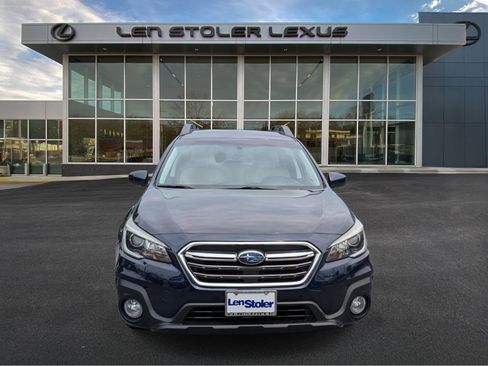 Used 2018 Subaru Outback 2.5i Premium AWD/4WD image 6