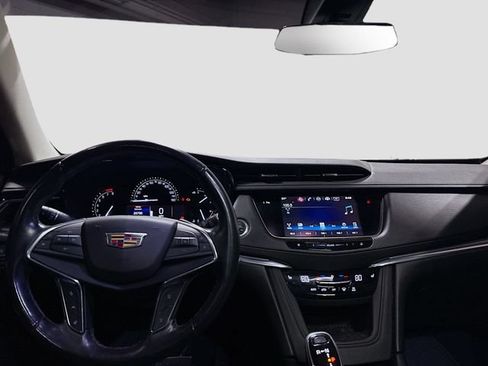 Used 2019 Cadillac XT5 Luxury AWD/4WD image 24