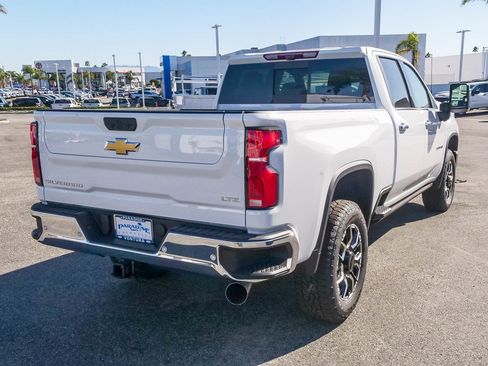 New 2026 Chevrolet Silverado 3500 LTZ w/ LTZ Premium Package image 7