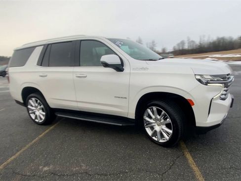 Certified 2022 Chevrolet Tahoe High Country image 2